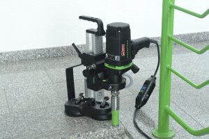 Bohrmaschine; Diamantbohrmaschine; Bohr einheit; B